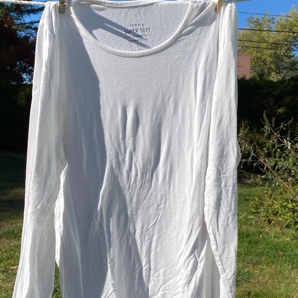 White super soft long sleeve Torrid shirt